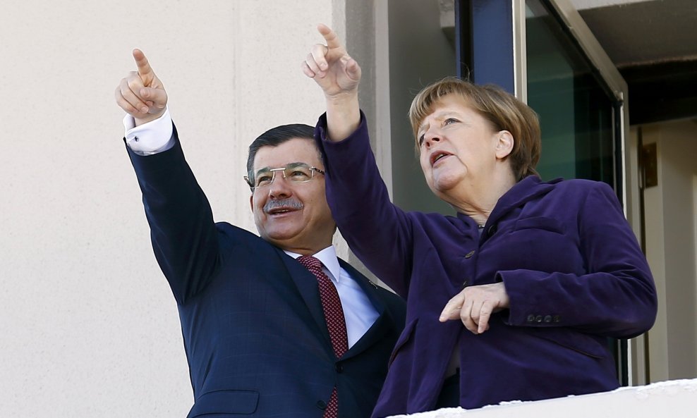 Angela Merkel i  Ahmet Davutoglu