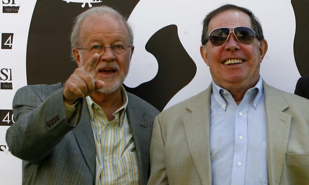 Syd Mead (desno) s Douglasom Trumbullom, američkim supervizorom za specijallne efekte, na katalonskom Međunarodnom filmskom festivalu u Sitgesu 2007. godine