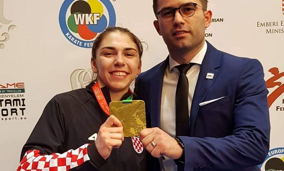 Jelena Pehar i trener Danil Domdjoni, nekadašnji europski i svjetski prvak