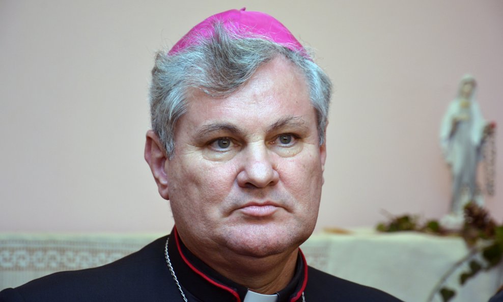 Biskup Vlado Košić