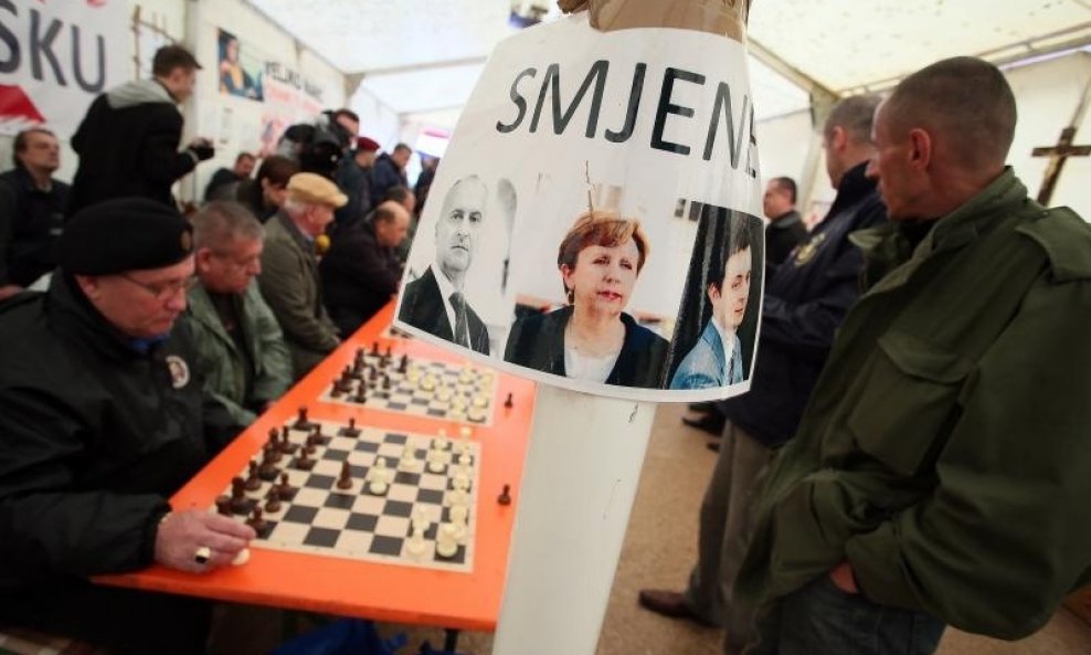 braniteljski prosvjed uz šah