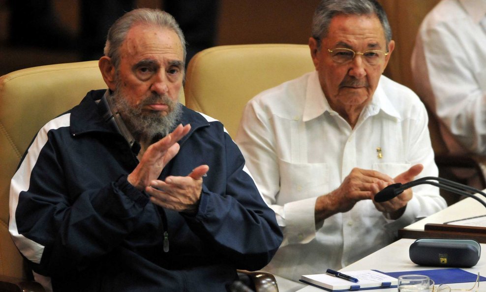 Fidel i Raul Castro