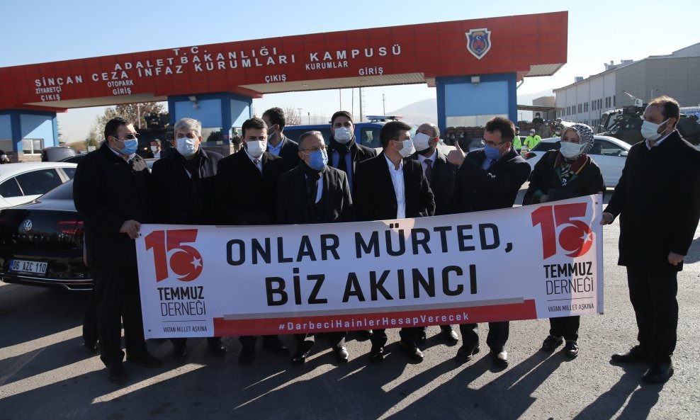 Suđenje za neuspjeli puč, Ankara