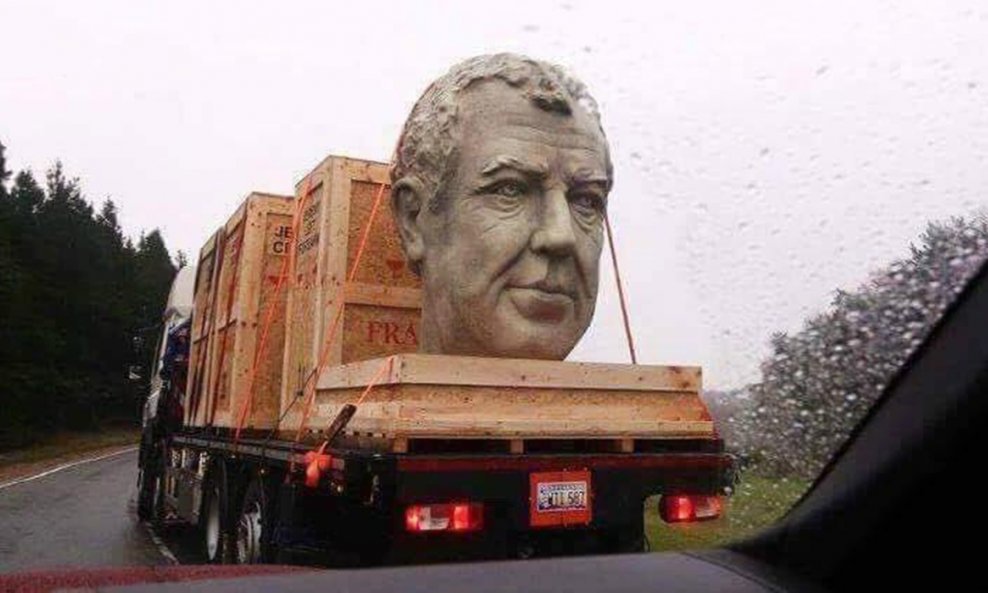 Glava Jeremya Clarksona