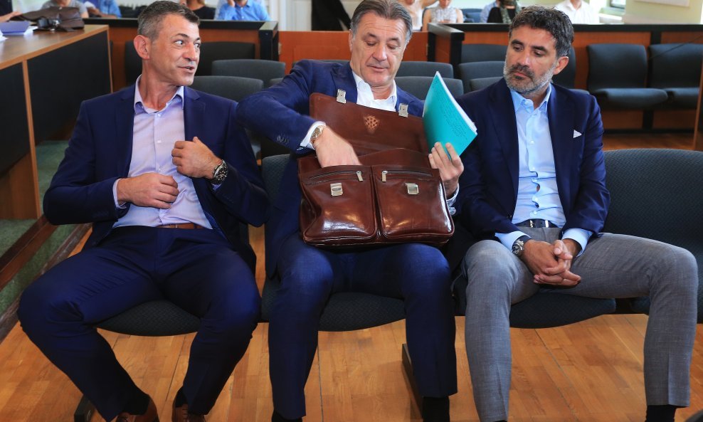 Zdravko Mamić i Zoran Mamić na sudu u Osijeku
