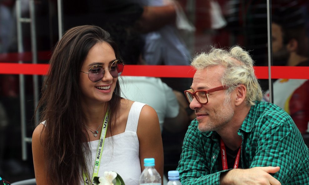 Jacques Villeneuve sa suprugom Camilom Lopez