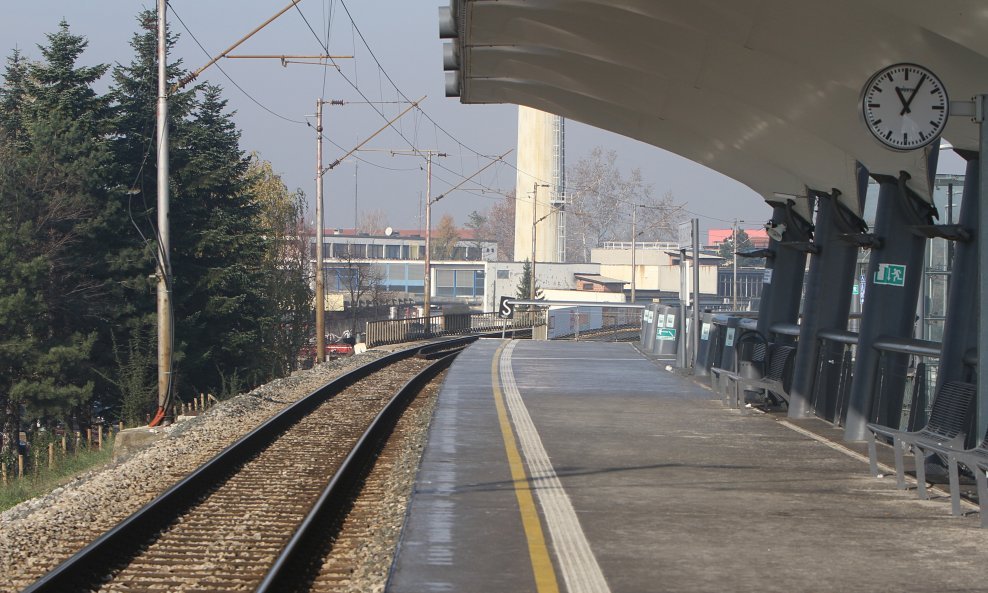 Željeznička postaja Karlovac