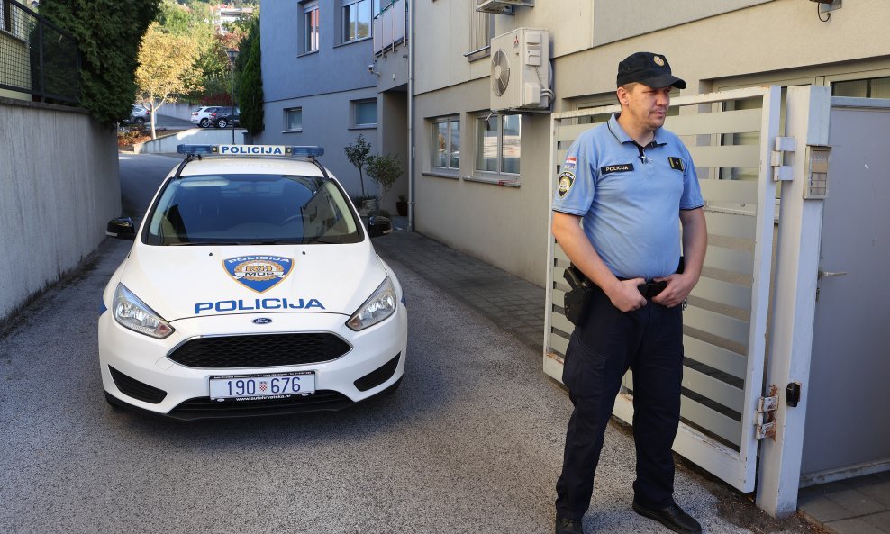 Policija na očevidu ubojstva u zagrebačkom naselju Mlinovi