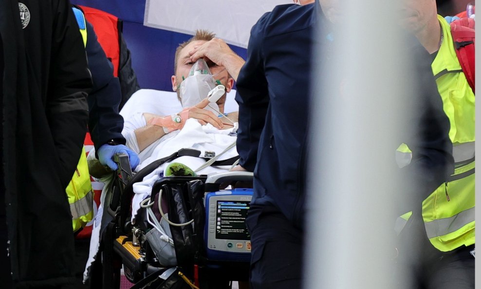 Christian Eriksen borio se za život tijekom utakmice Eura, između Danske i Finske