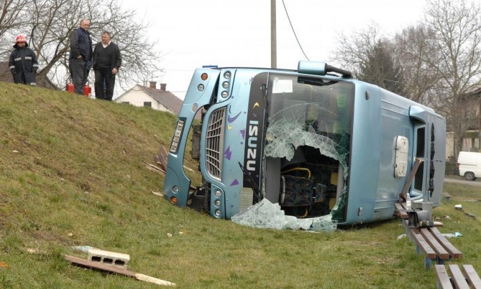 autobusna nesreća