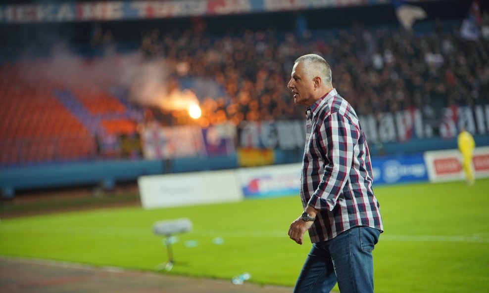 Tomislav Ivković u ulozi trenera Željeznićara tijekom ovosezonskog derbija s Borcem