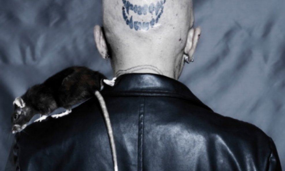 tetovaža na glavi