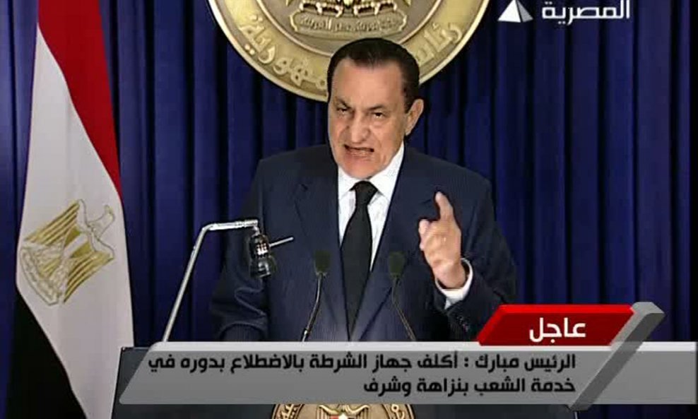 Mubarakovo obraćanje javnosti na egipatskoj televiziji