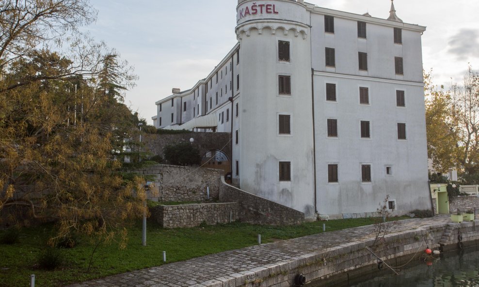 Hotel Kaštel