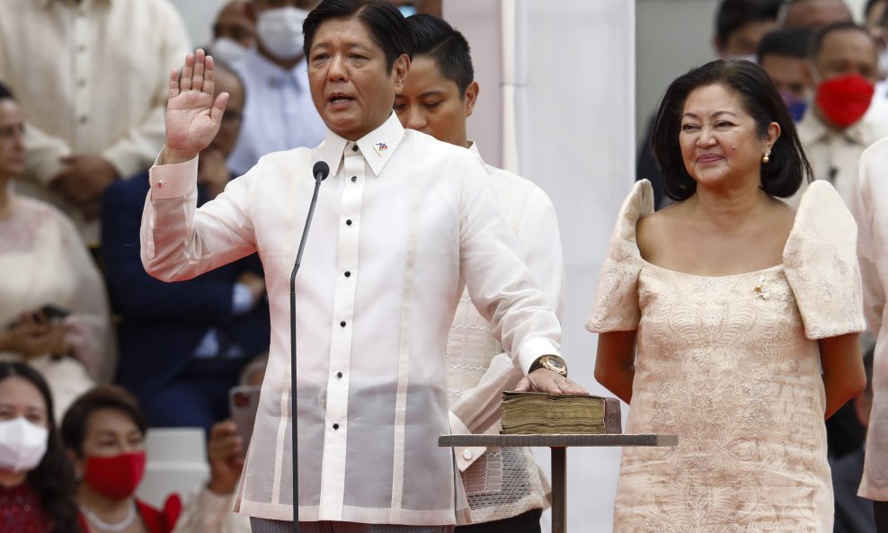 Ferdinand 'Bongbong' Marcos i njegova supruga Liza na inauguraciji
