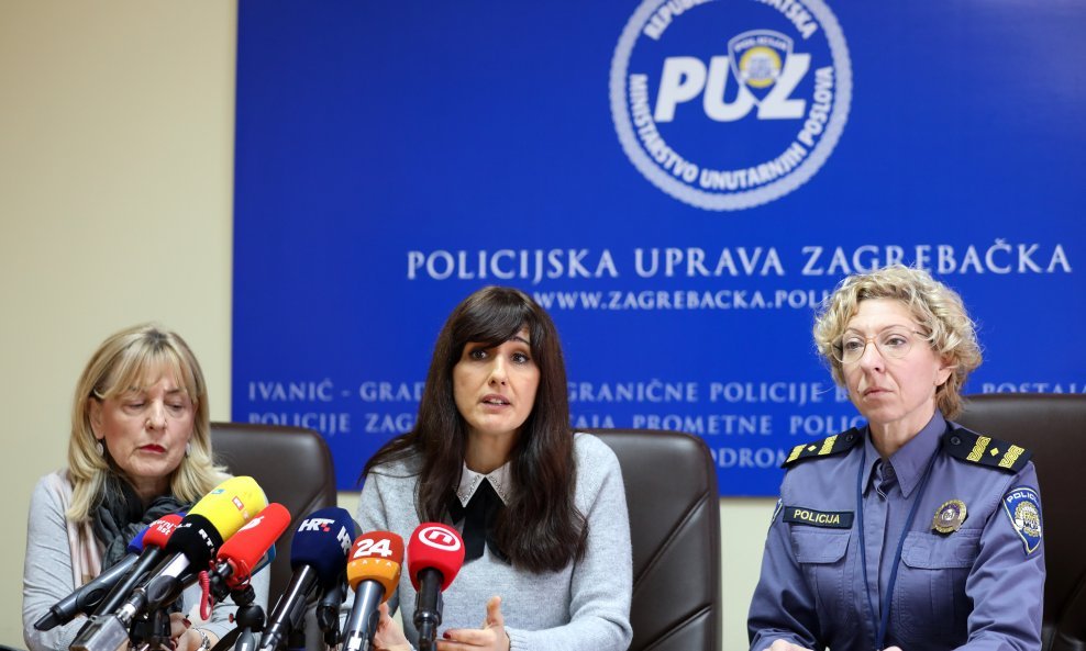 Konferencija za medije u PU zagrebačkoj o stravičnom ubojstvu na Peščenici