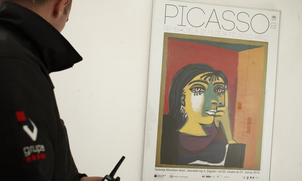 Picasso klovićevi dvori v-grupa