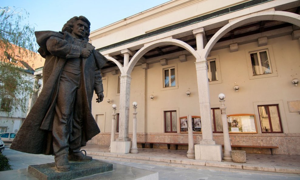 Kip Franca Prešerna