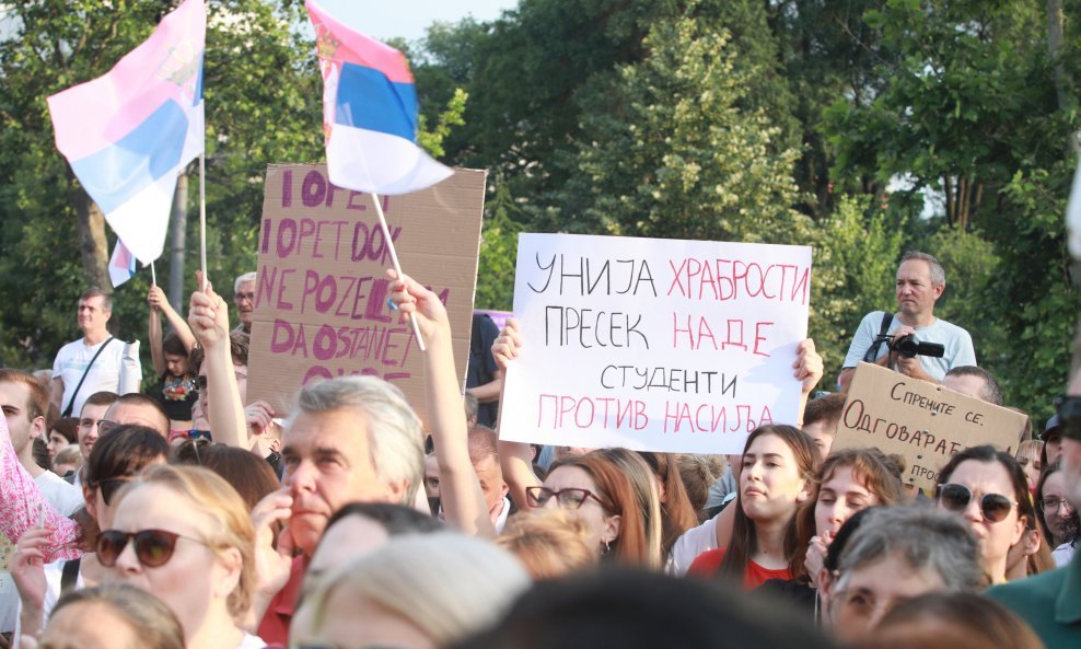Prosvjed 'Srbija protiv nasilja'