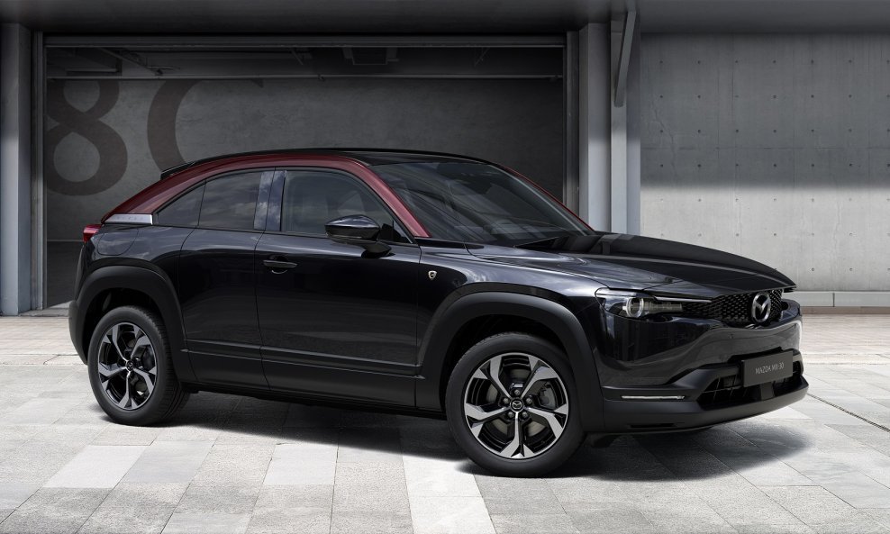 Mazda MX-30 e-Skyactiv R-EV je ušla u masovnu proizvodnju