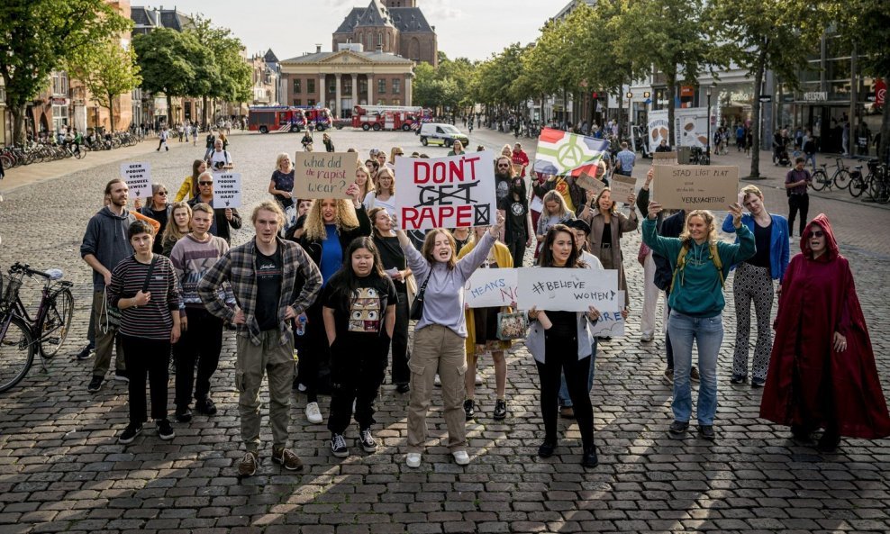 Početkom srpnja, prije koncerta benda Rammstein ljudi su prosvjedovali i u Groningenu