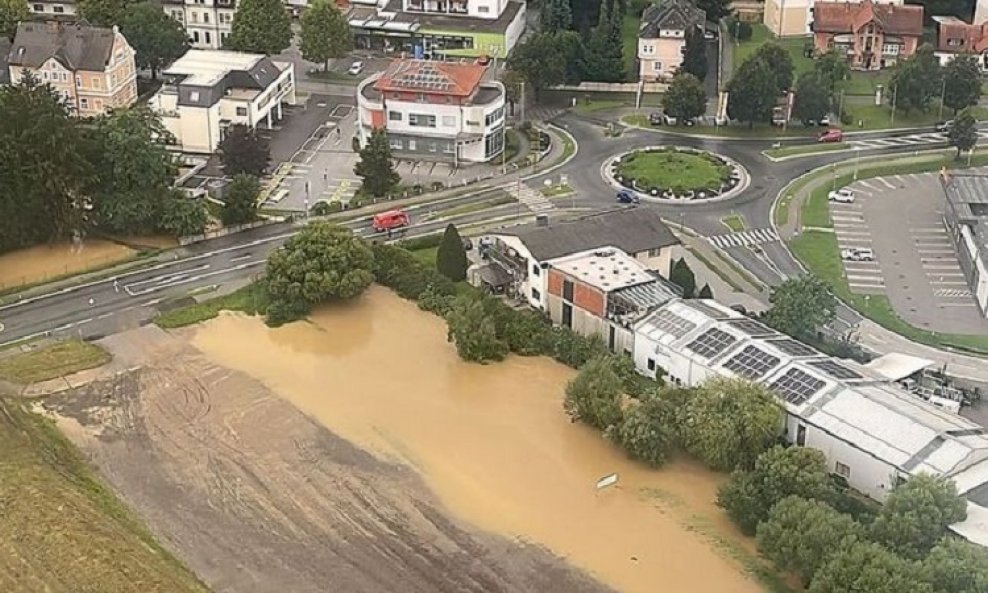 Poplava u austrijskom St. Paulu