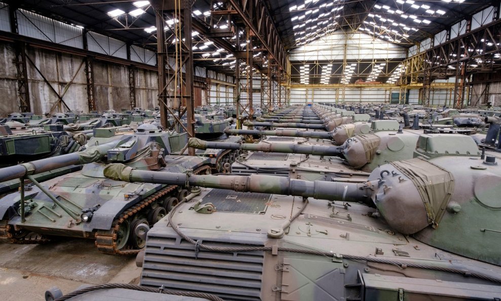 Stari belgijski tenkovi