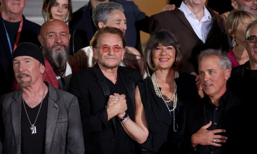 Bono i The Edge iz U2 i Christiane Amanpour