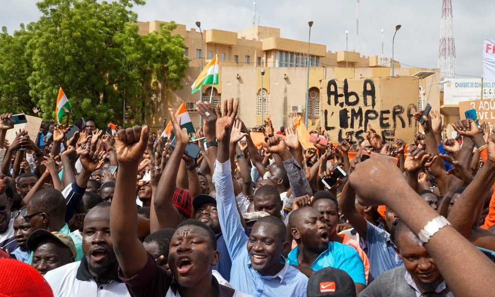 Prosvjed podrške vojnoj hunti u Nigeru (ilustracija)