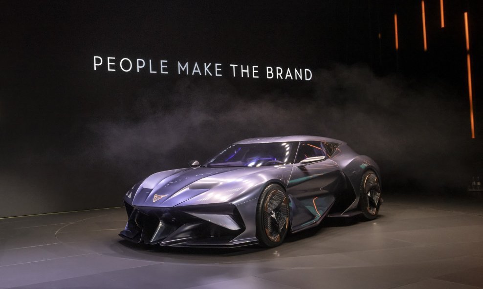 Cupra DarkRebel: izložbeni automobil predstavljen na IAA Mobility 2023 u Münchenu