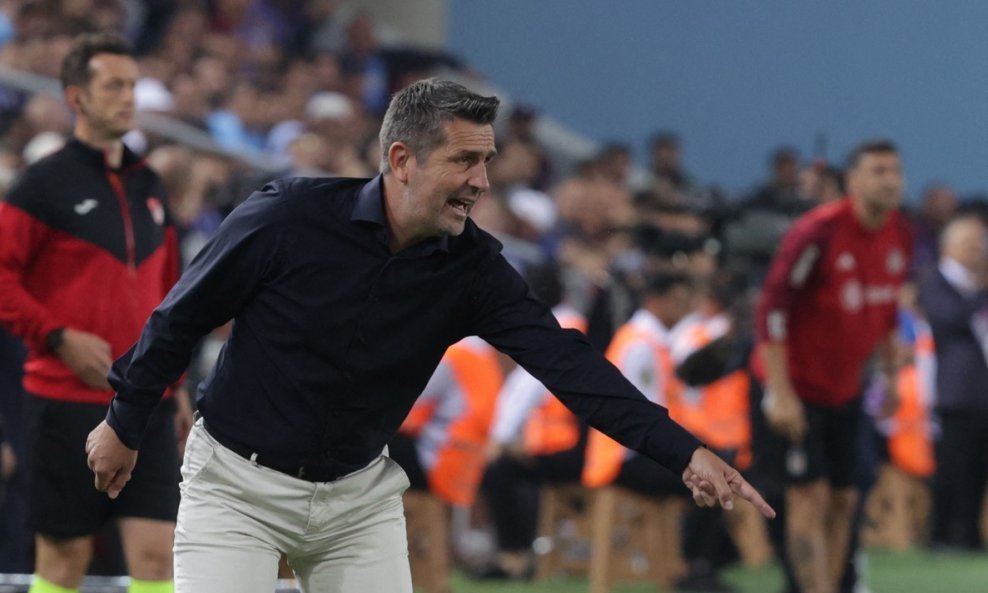 Nenad Bjelica tijekom susreta Trabzonspor - Bešiktaš 3:0, 17.9.2023.
