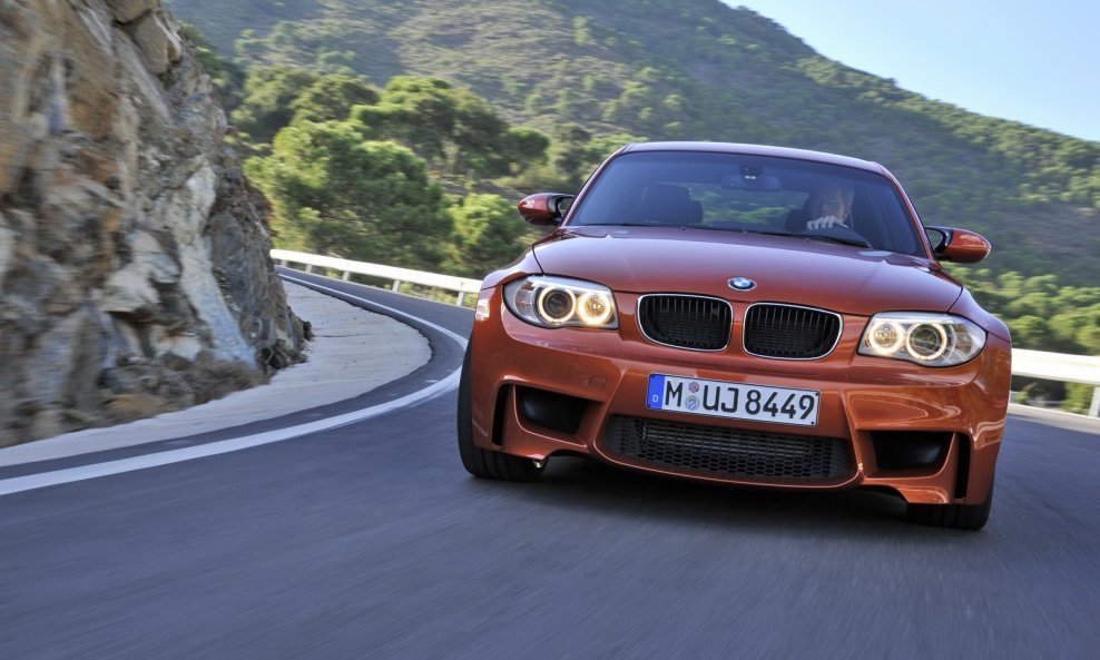 2011-BMW-1-Series-M-Coupe-53