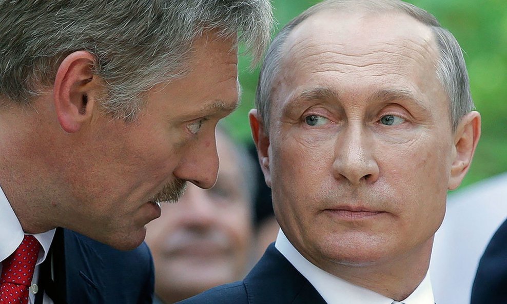 Dmitrij Peskov i Vladimir Putin