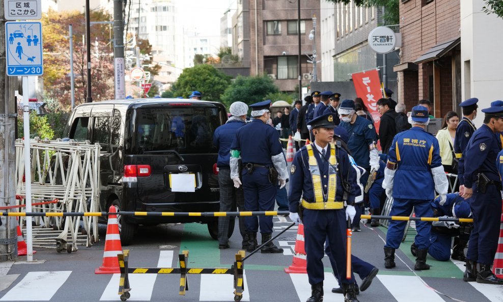 Incident u Tokiju, Japan