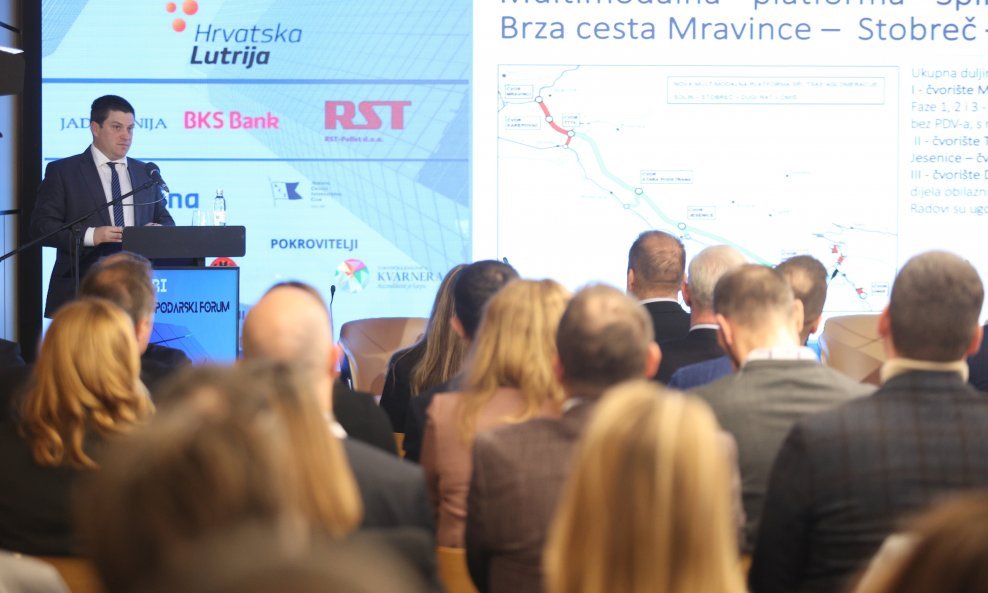 Oleg Butković na gospodarskom forumu u Rijeci