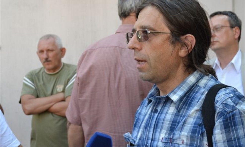 Goran Gazdek viroviticki novinar nakon saslusanja