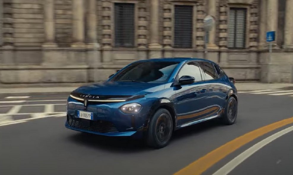 Nova Lancia Ypsilon Limited Edition Cassina iz promotivnog video spota