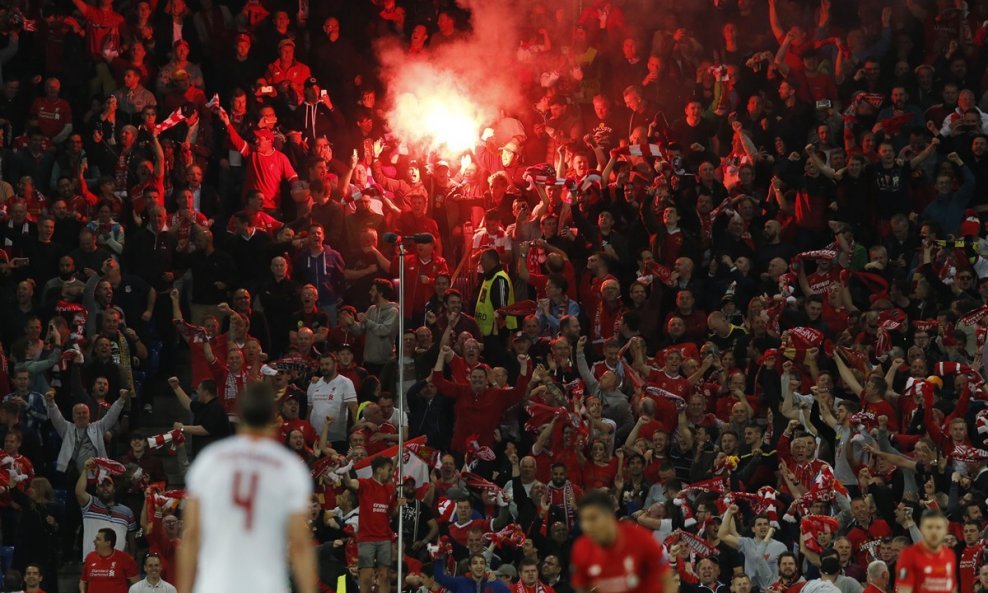 Liverpool v Sevilla 