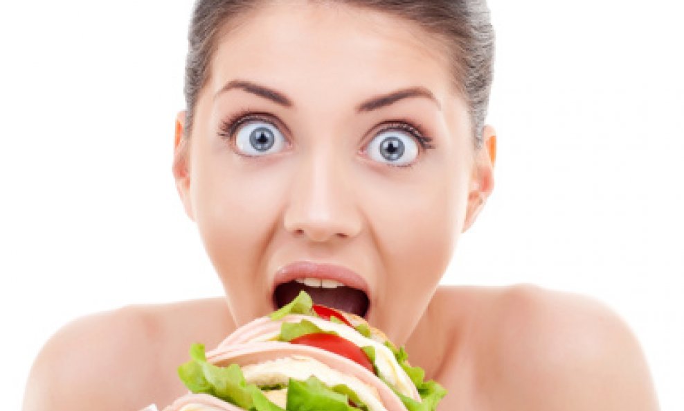 Nezdrava hrana hamburger