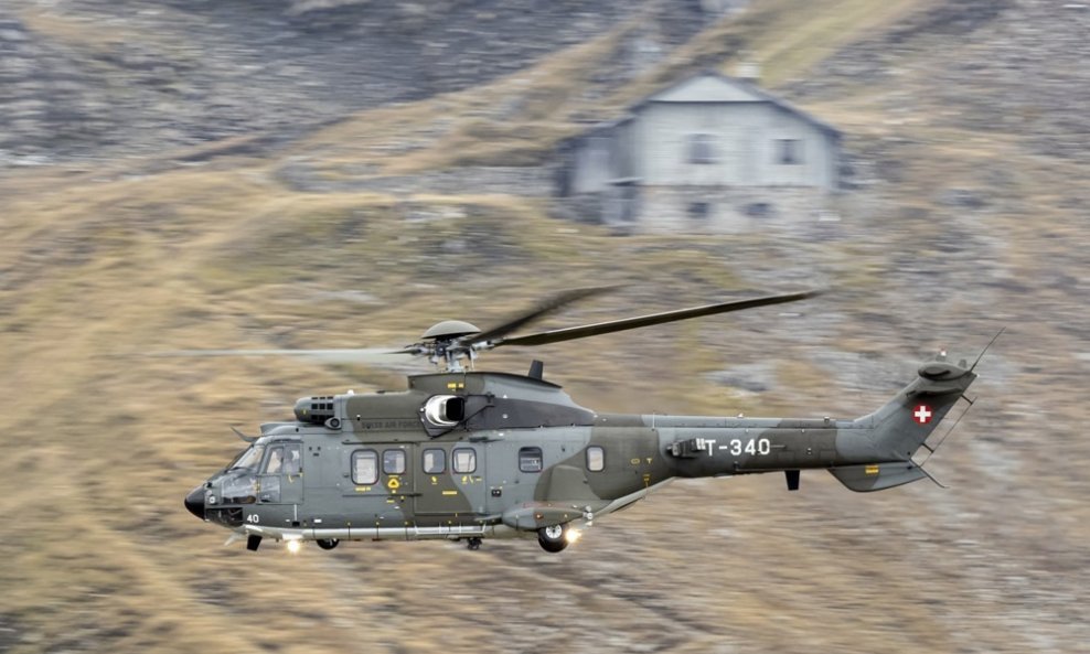 Eurocopter AS 532UL Cougar