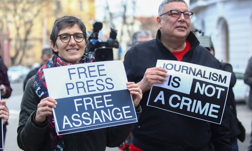 Skup podrške HND-a i SNH-a za Juliana Assangea