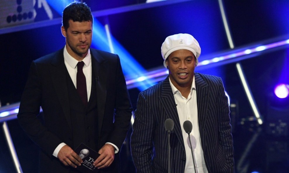 Michael Ballack i Ronaldinho