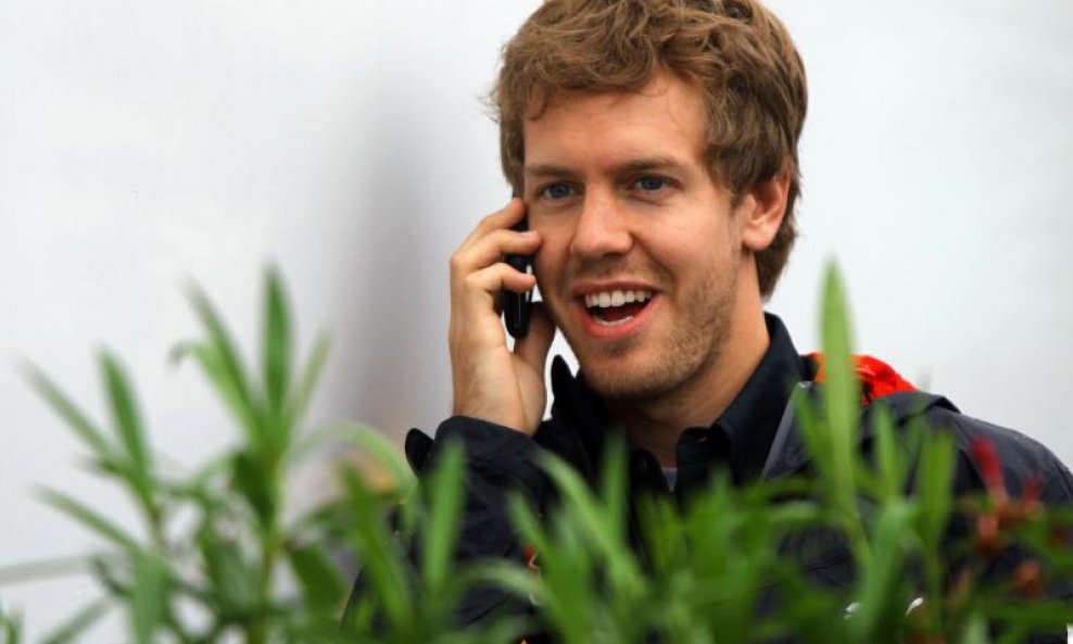 Dobro rasploženi Sebastian Vettel