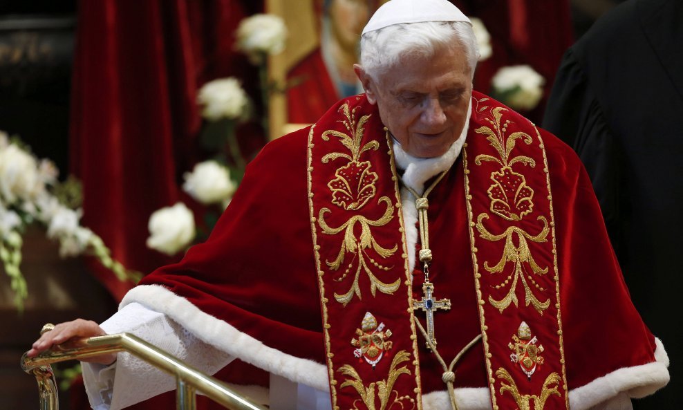 Papa Benedikt VI. na misi u subotu