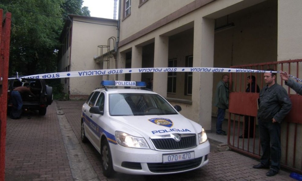 1. Policija_ u_ Šibicari, 28.05.2010