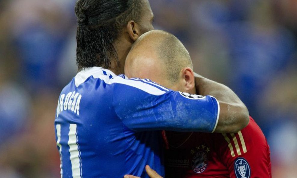 Didier Drogba (Chelsea) i Arjen Robben (Bayern)