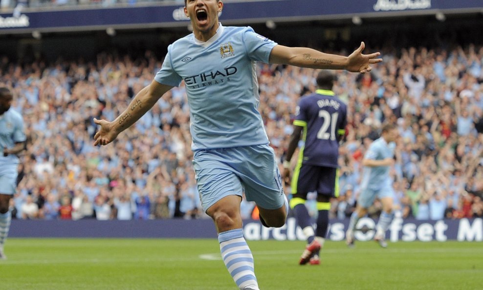 Aguero Manchester City 2011