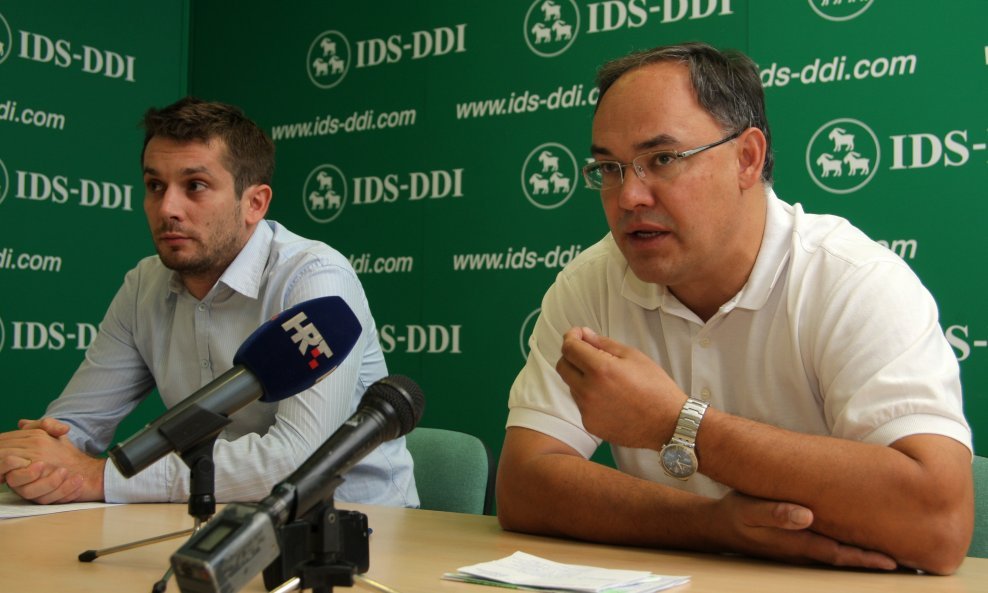 tajnik za odnose s javnošću IDS-a Duško Kišberi i Damir Kajin 