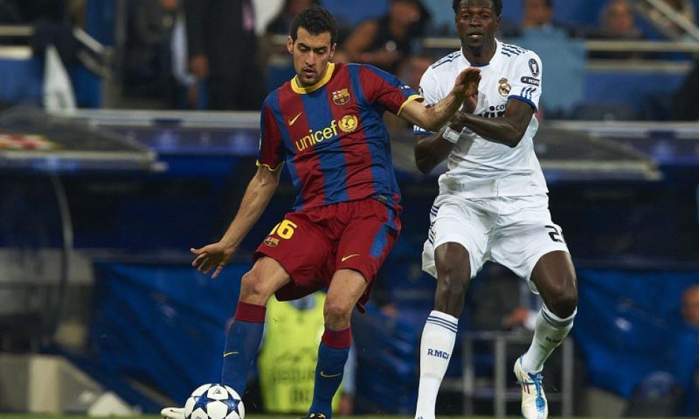 Sergio Busquets (FC Barcelona), Emmanuel Adebayor (Real Madrid) 2011