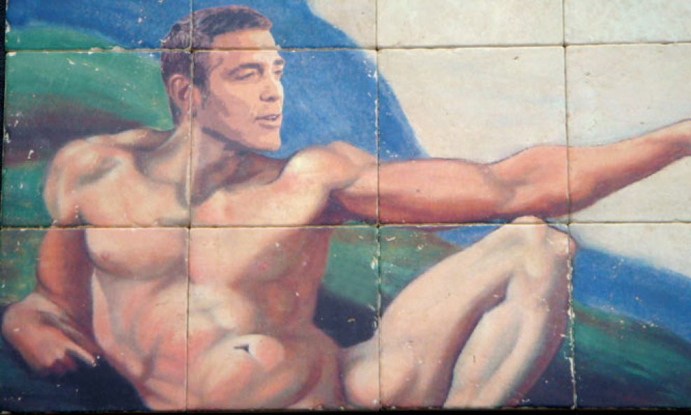 George Clooney mural